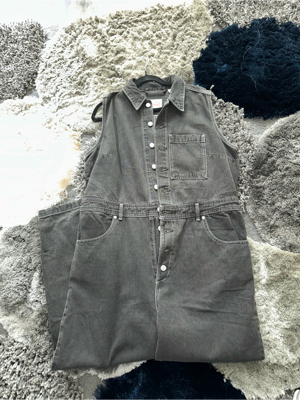 Vintage-Inspired women’s Black Denim Jumpsuit - Picture 2 of 5
